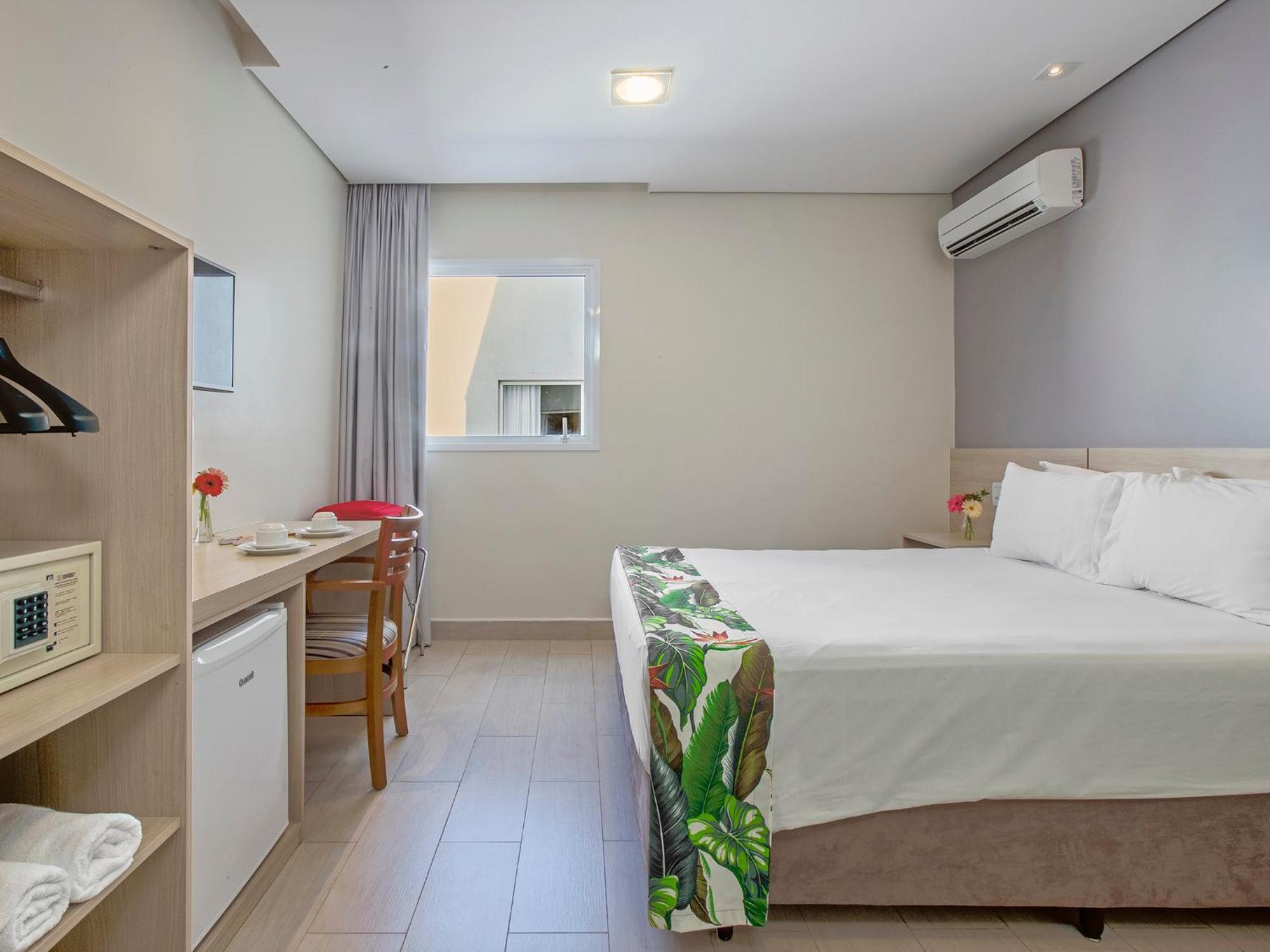 Valinhos Plaza Hotel Buitenkant foto
